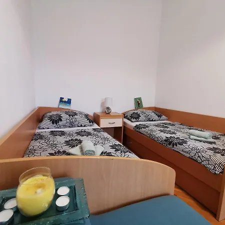 Varglien, With Garden Place Appartement *